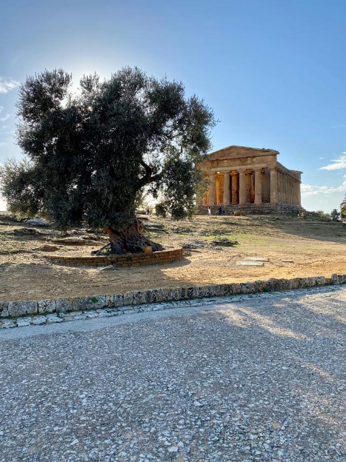 Le Sorelle Apartment Agrigento Esterno foto